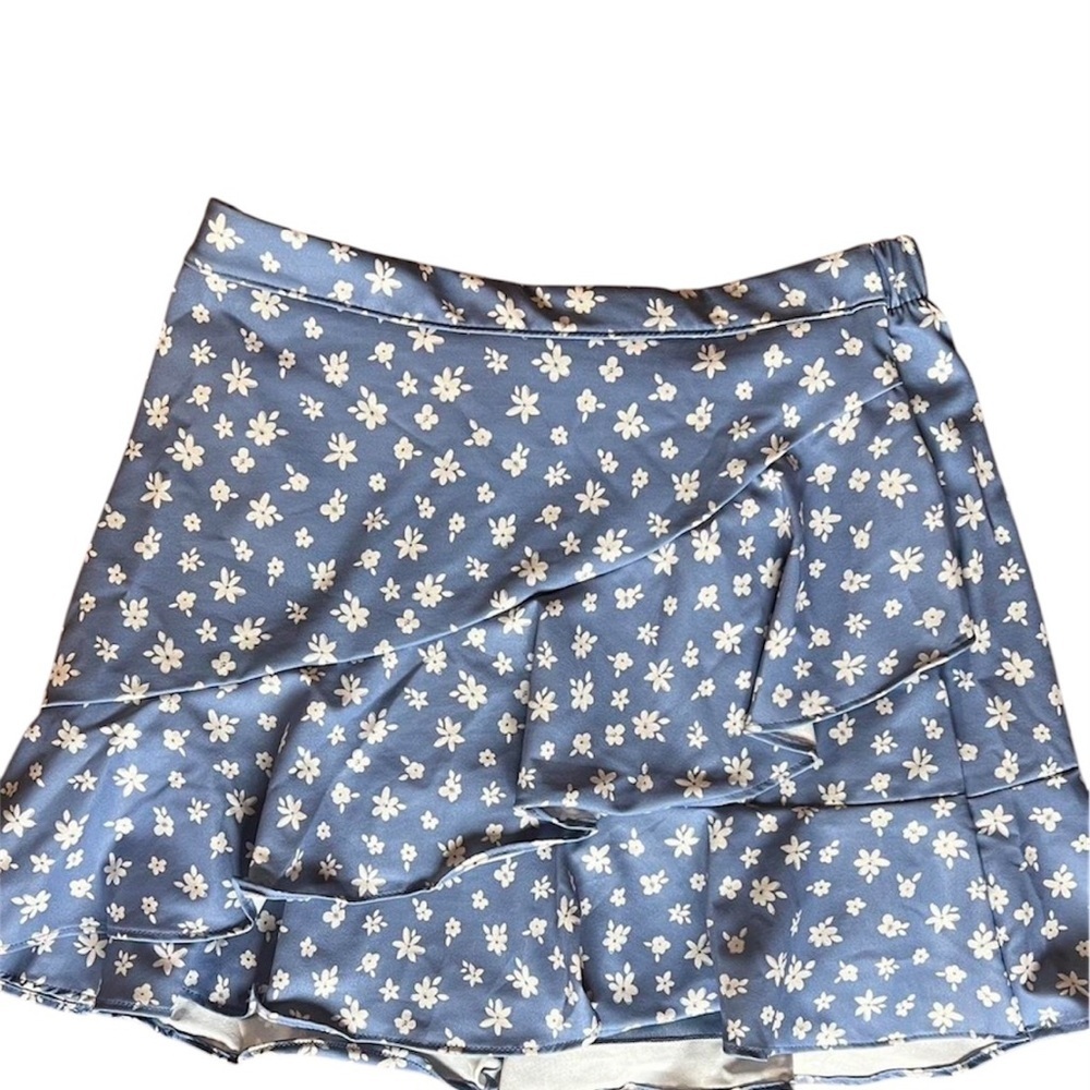 Elegant Floral Mini Skirt in Blue